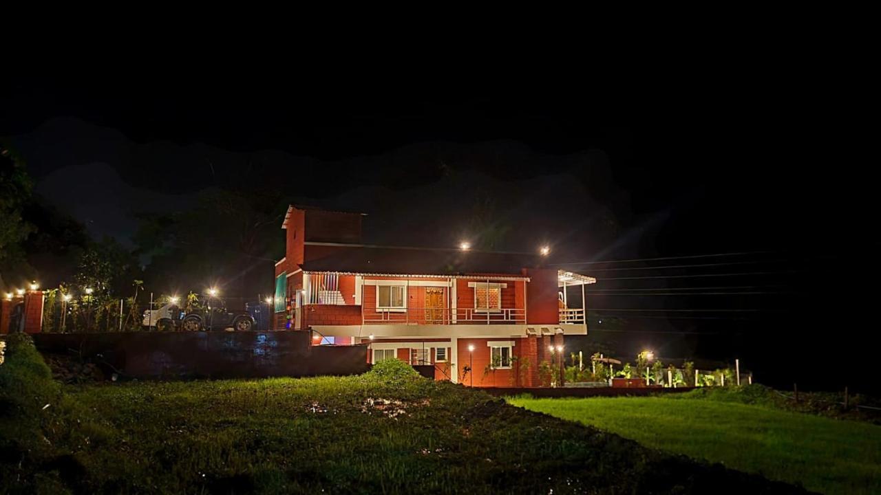 Shisha The Lake-Touch Home Stay Mulshi Waki Luaran gambar