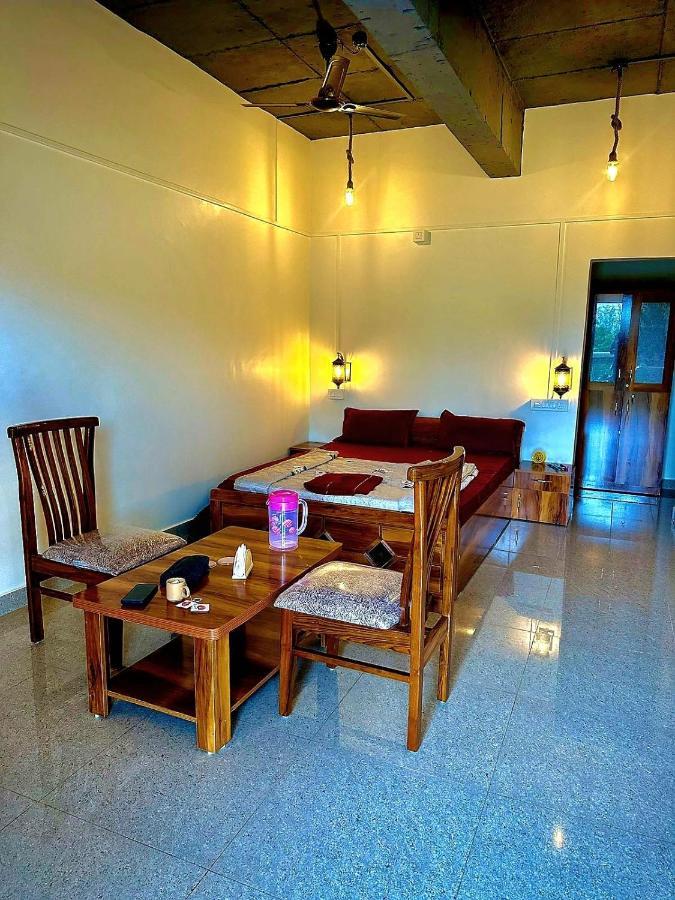 Shisha The Lake-Touch Home Stay Mulshi Waki Luaran gambar